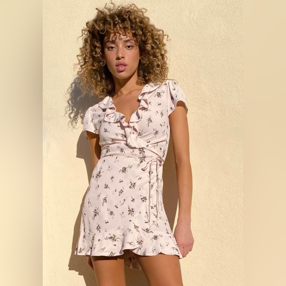 Aritzia Sunday Best Ruffle Wrap Dress NWT